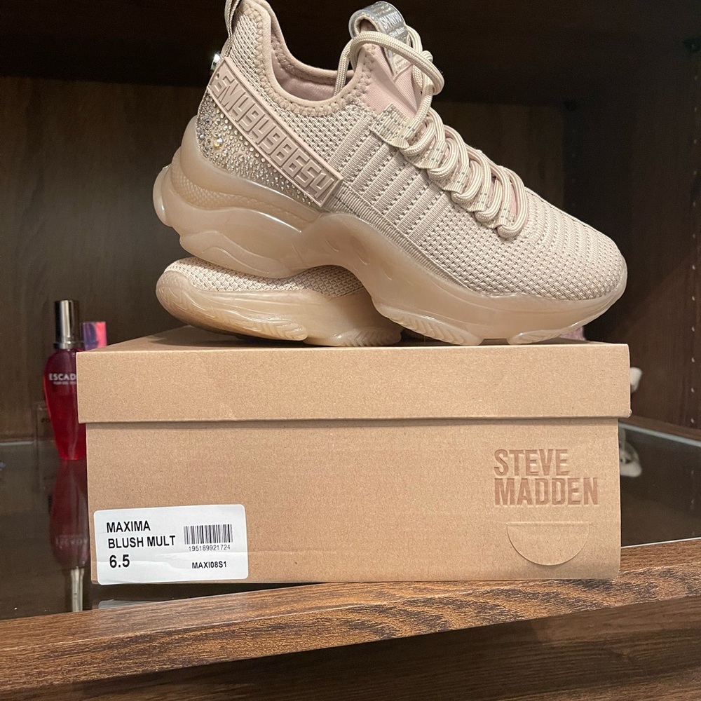 Steve Madden Maxima